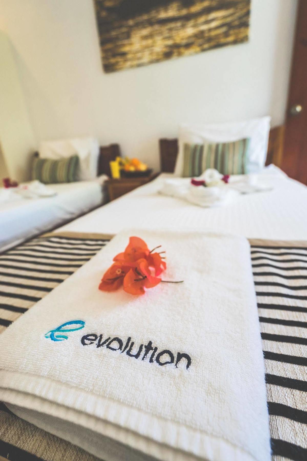 Evolution Dive And Beach Resort لوغون المظهر الخارجي الصورة