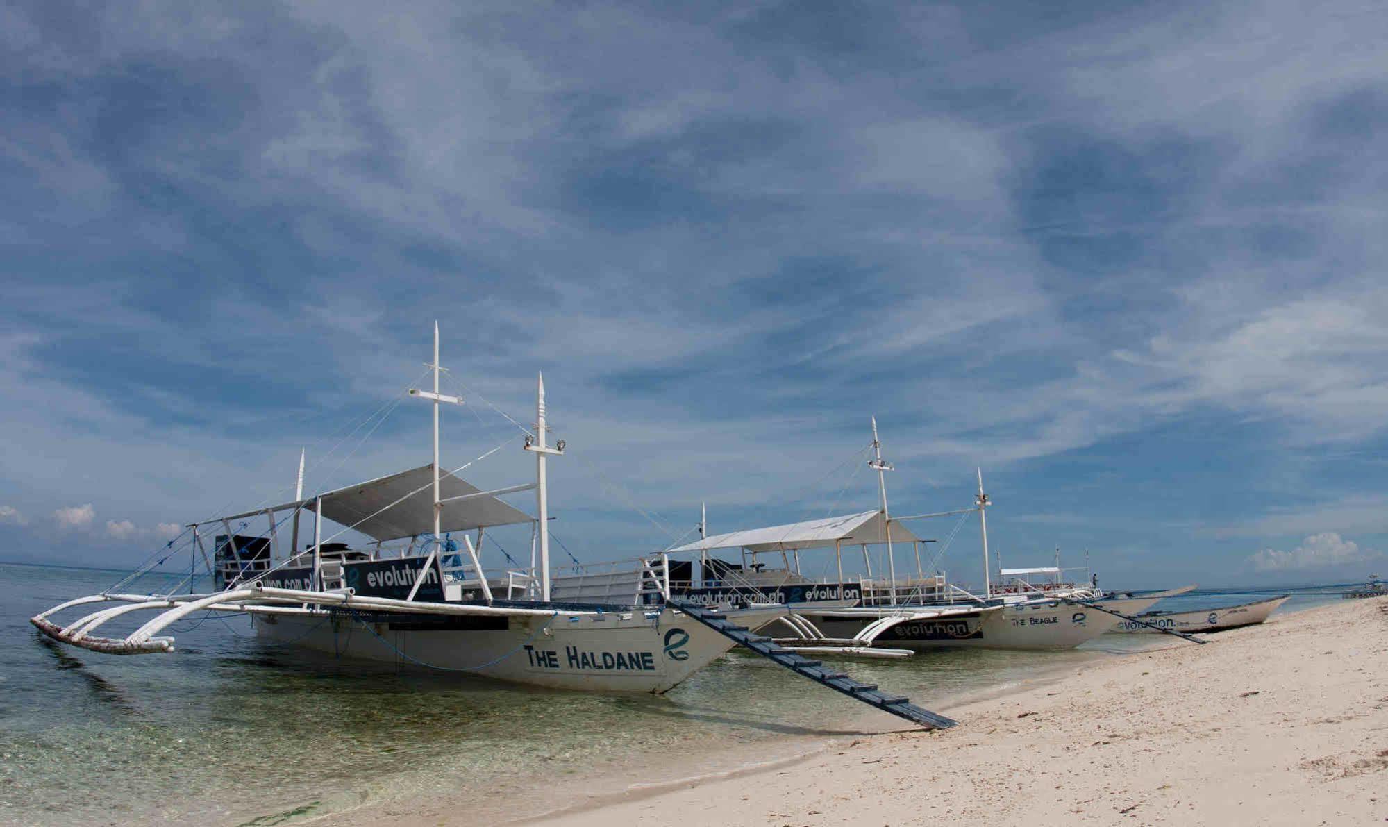Evolution Dive And Beach Resort لوغون المظهر الخارجي الصورة